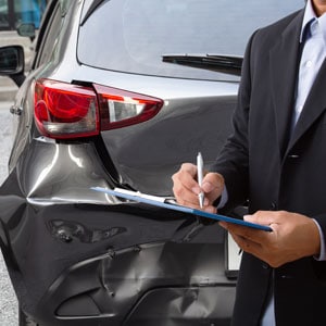 Understanding Uninsured Motorist Coverage in Illinois and Wisconsin: What You Need to Know